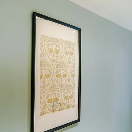Modern Boutique Flat In - Sleeps 16