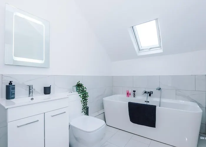 Apartman Sleek 6 Bedroom Abode In Harrogate
