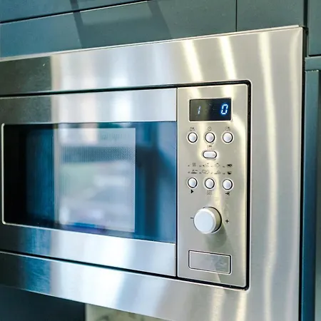 Sleek 6 Bedroom Abode In Apartment Harrogate